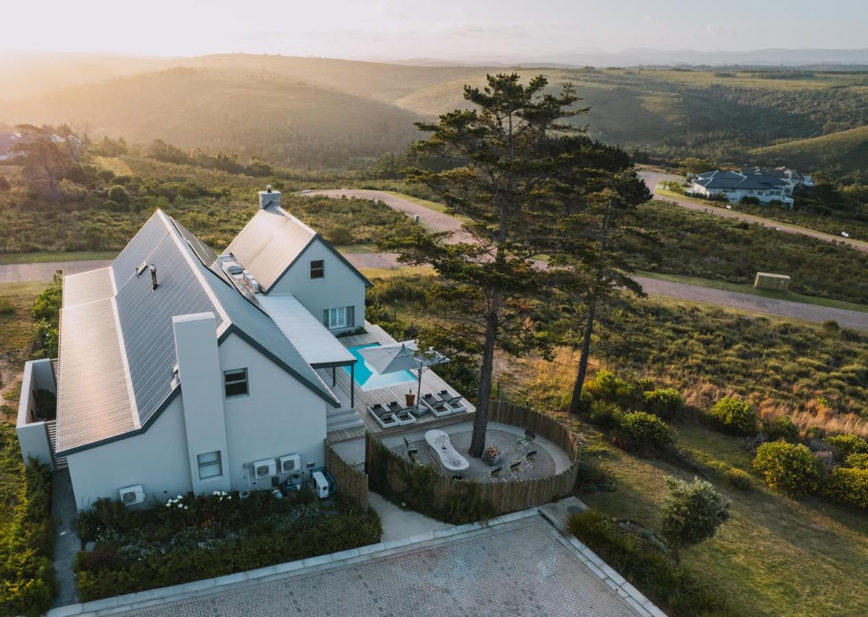 Sky Villa Boutique Hotel By Raw Africa Collection Plettenberg Bay Εξωτερικό φωτογραφία Modern houses in Hermanus