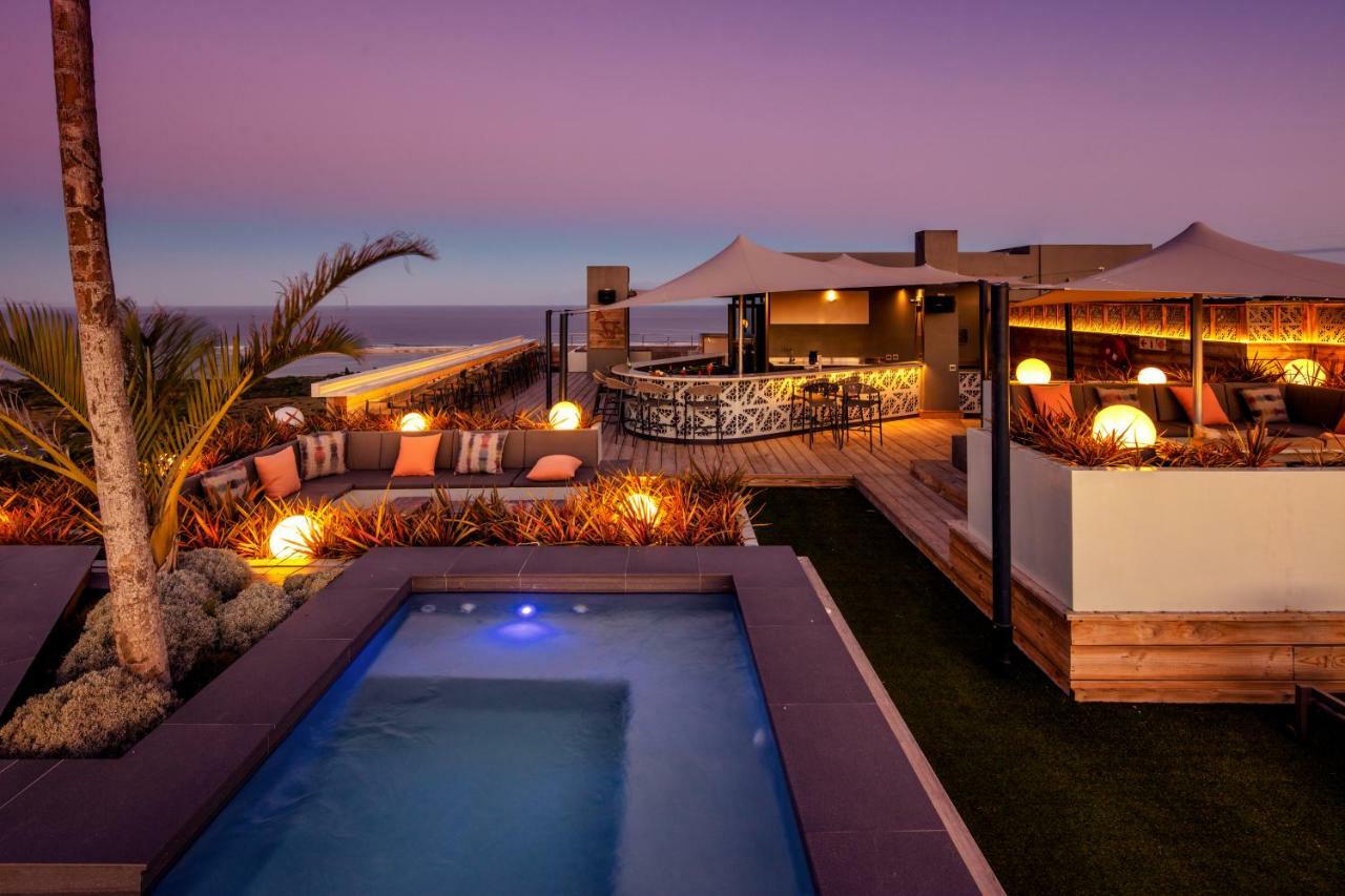 Sky Villa Boutique Hotel By Raw Africa Collection Plettenberg Bay Εξωτερικό φωτογραφία The Cape Town rooftop bar